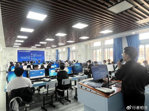 承德市電子商務(wù)公共服務(wù)中心 構(gòu)建公共服務(wù)體系，助力電商發(fā)展